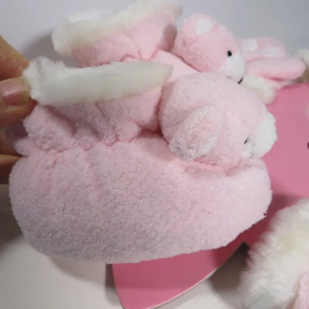 Baby Pink & White Bear Hat - cap, shoes & mittens  0-6mts Baby Girl